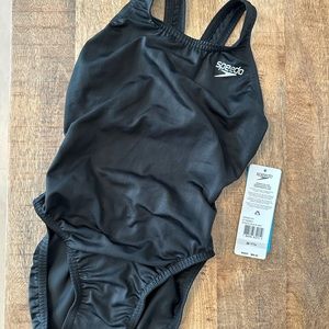 Brand new girls Speedo Aquablade swim suit size 26